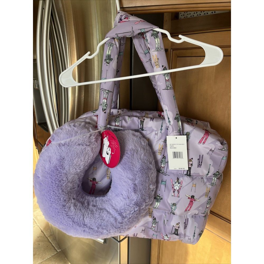 Nwt Betsey Johnson 2PC Ski Bunny Puffy Weekender Tote/ Neck Pillow 25x17.‎ 11.5